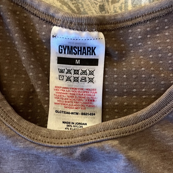GymShark Cropped Long Sleeve - Picture 4 of 6